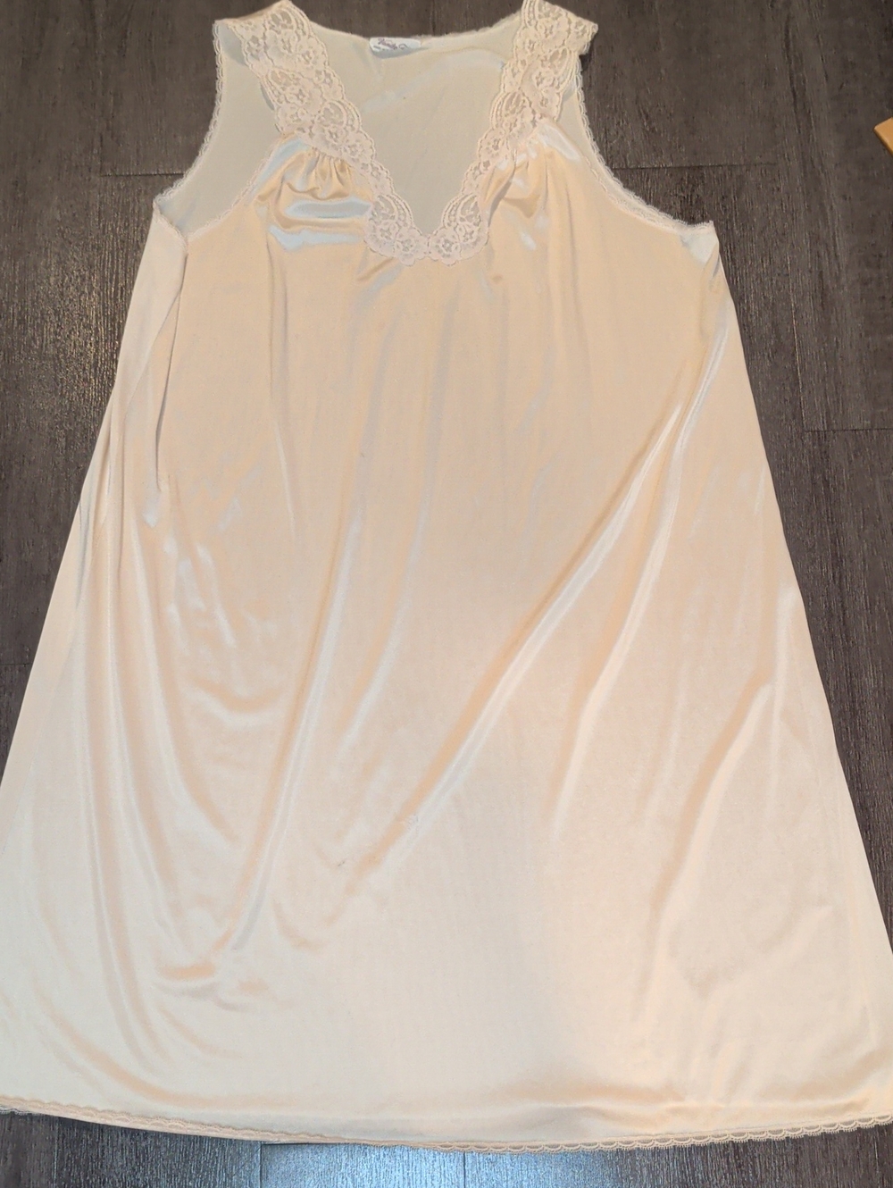 Vintage 70s Vanity Fair Pink Nylon Nightgown Negligee Lace Sz L MCM - Picture 10 of 15